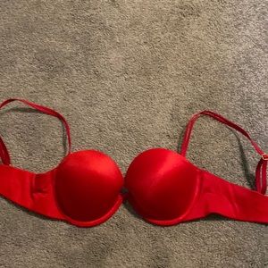 Victoria Secret very sexy strapless red bra